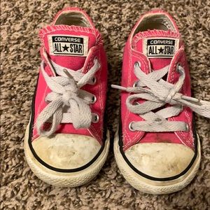 Infant girls converse